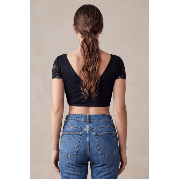 Top court noir réversible en bi-matière et dentelle florale