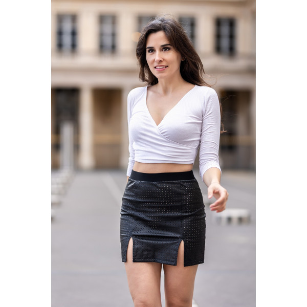 Jupe Courte Noire Stella en Simili Cuir – Collection Be Lily