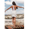 Robe blanche en simili cuir et dentelle Sophia - Élégance et Séduction