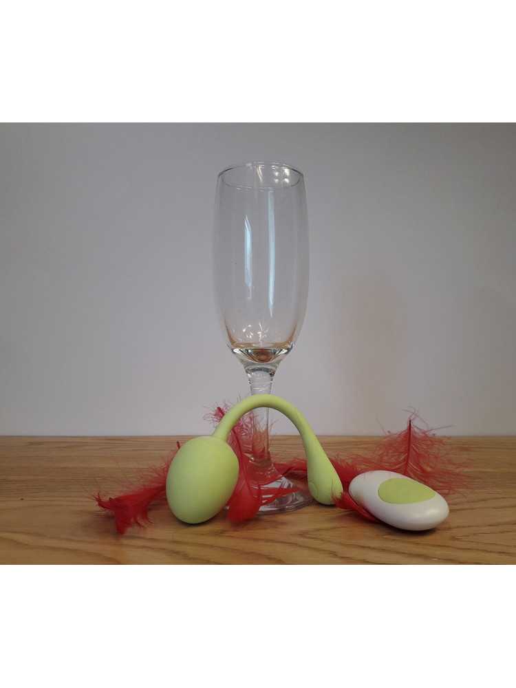 Balle de Geisha vibrante verte avec télécommande - TOD-074GRN